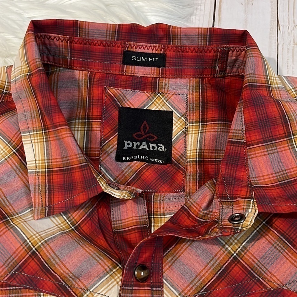 Prana plaid button down slim fit shirt size L - Picture 3 of 9